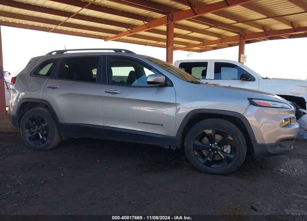 2018 JEEP CHEROKEE LATITUDE 4X4 VIN: 1C4PJMCB7JD562925