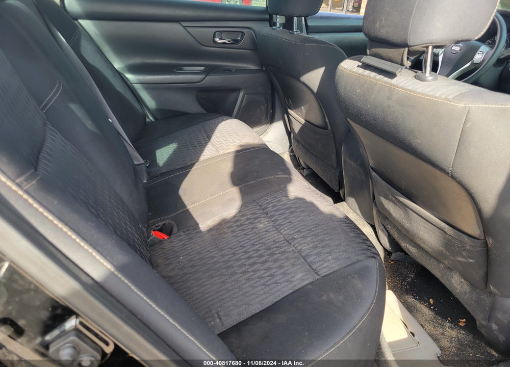 2017 NISSAN ALTIMA VIN: 1N4AL3AP2HC489123