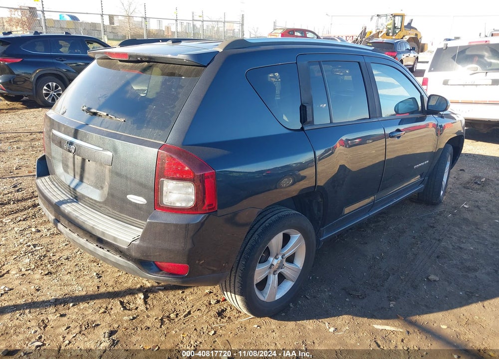 2014 JEEP COMPASS LATITUDE VIN: 1C4NJCEA8ED624070