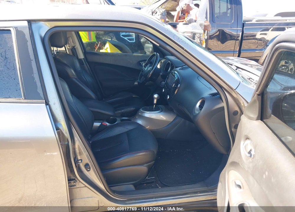 2011 NISSAN JUKE SL VIN: JN8AF5MR9BT022237
