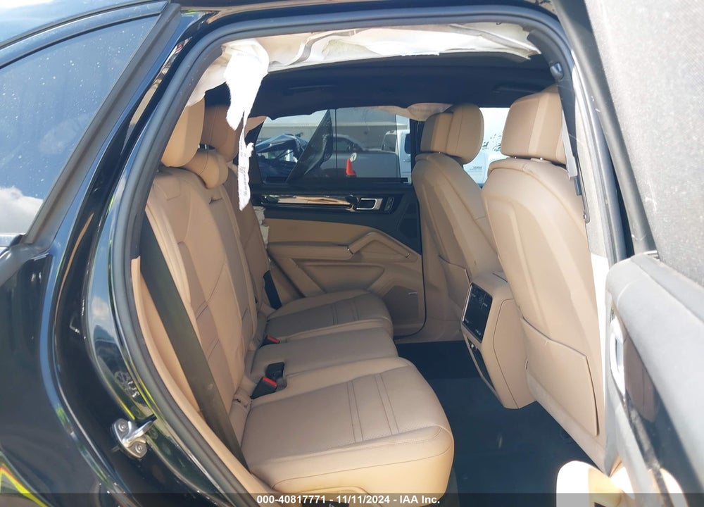 2022 PORSCHE CAYENNE PLATINUM EDITION VIN: WP1AA2AY4NDA03550