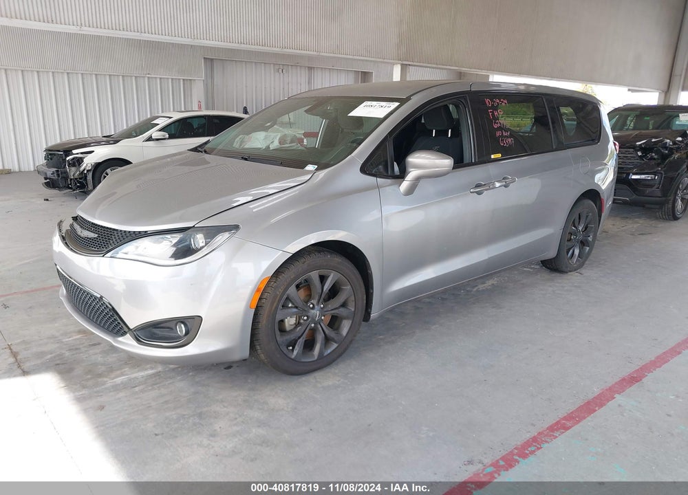 2019 CHRYSLER PACIFICA TOURING PLUS VIN: 2C4RC1FG5KR633417