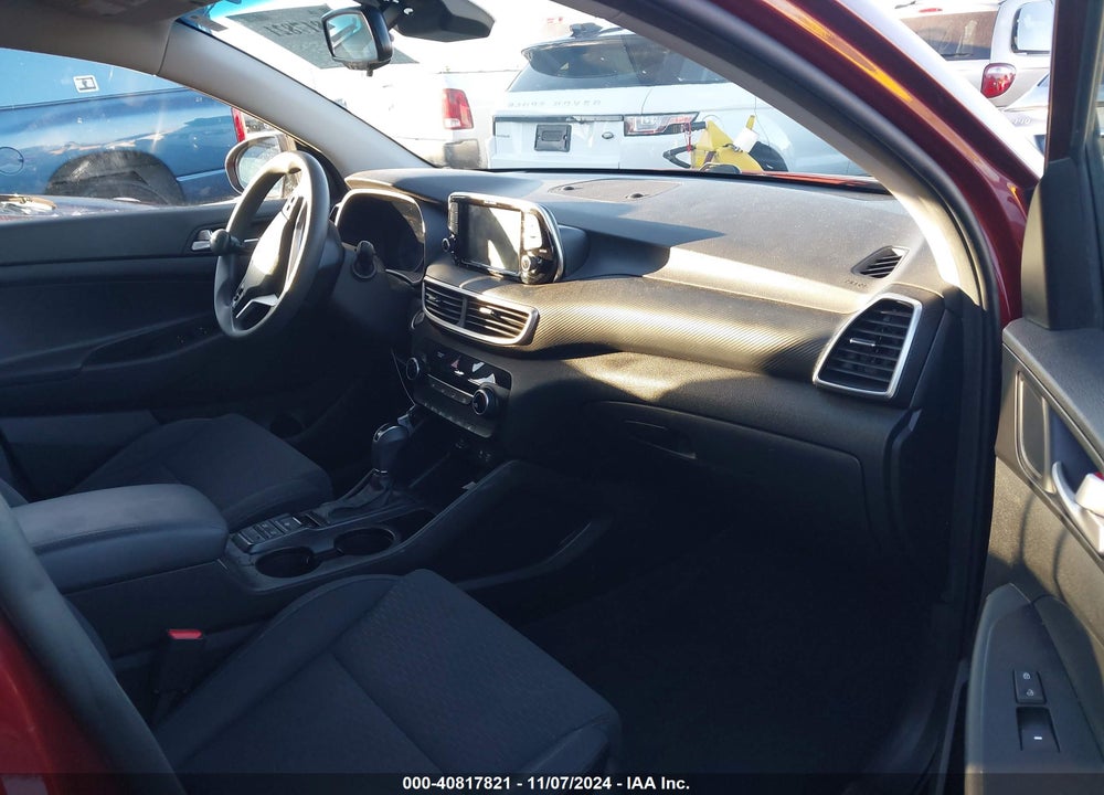 2019 HYUNDAI TUCSON VALUE VIN: KM8J33A42KU941438