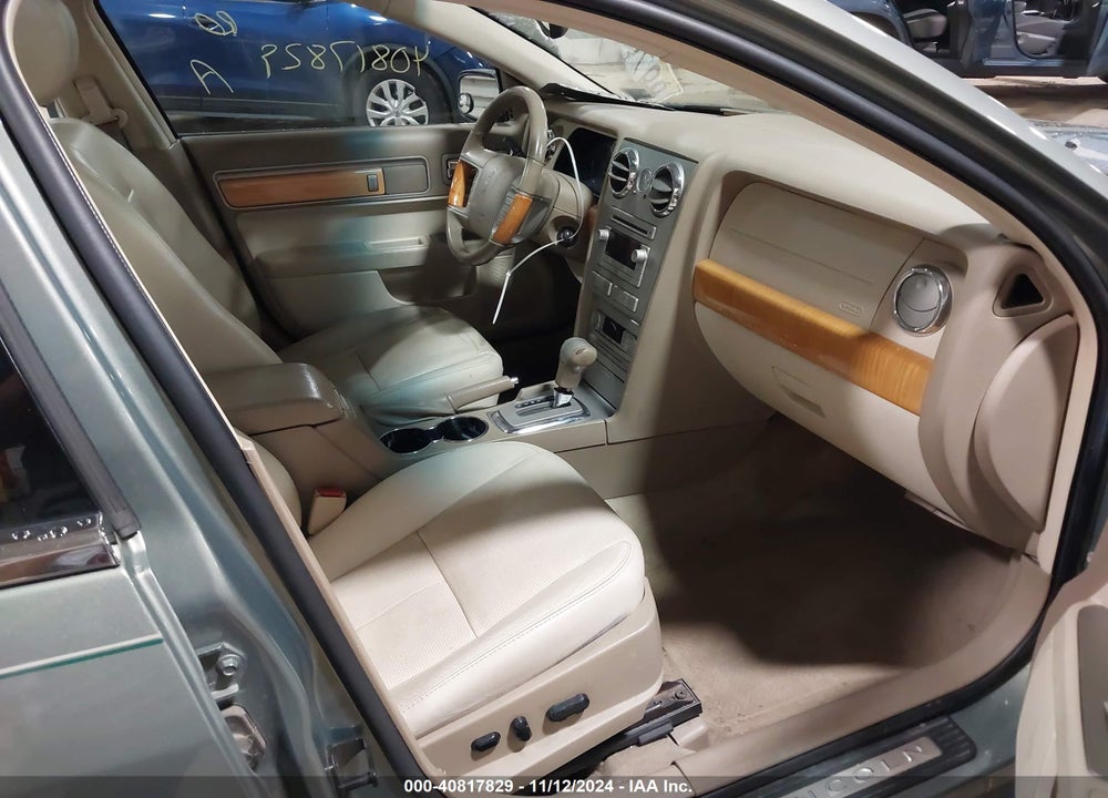 2008 LINCOLN MKZ VIN: 3LNHM28T58R607536