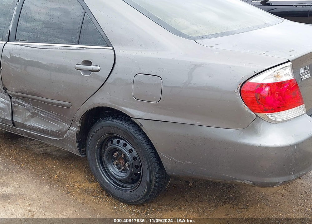 2005 TOYOTA CAMRY LE VIN: 4T1BE32K65U513372