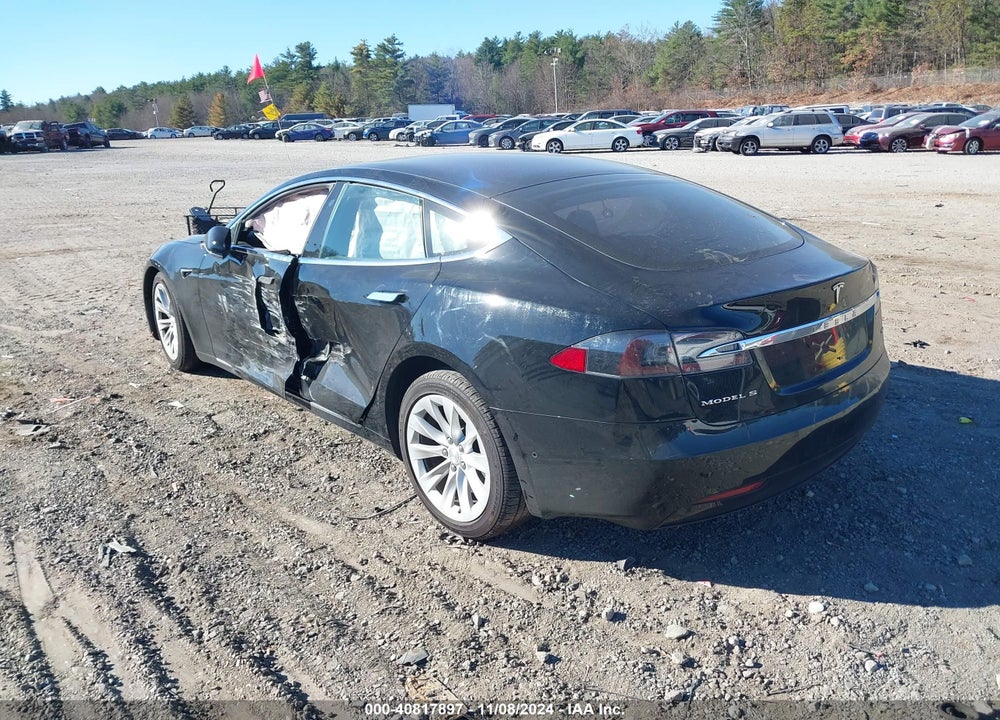 2018 TESLA MODEL S VIN: 5YJSA1E2XJF297609