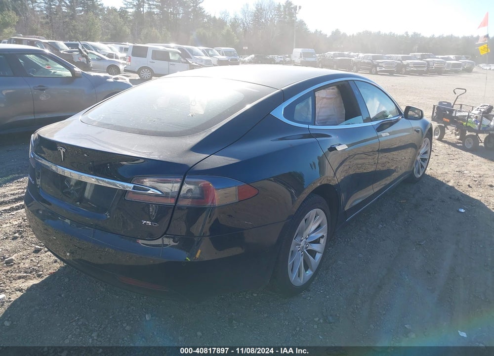 2018 TESLA MODEL S VIN: 5YJSA1E2XJF297609