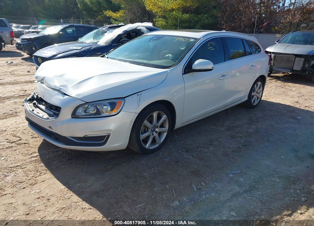 2016 VOLVO V60 T5 DRIVE-E PREMIER VIN: YV140MEK9G1319284
