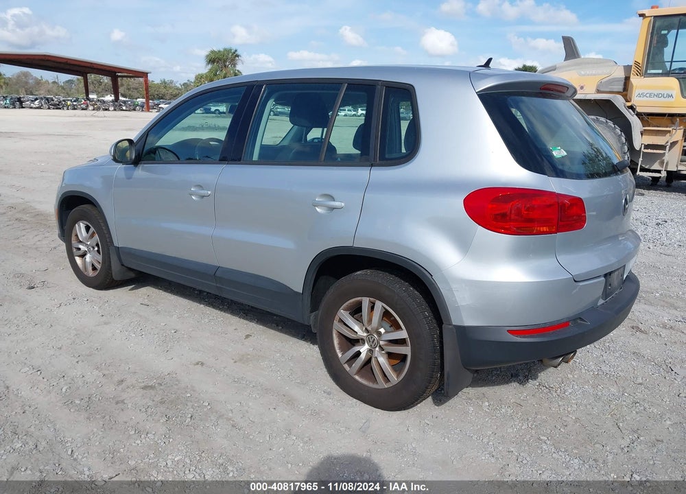 2013 VOLKSWAGEN TIGUAN S VIN: WVGBV3AX0DW621440