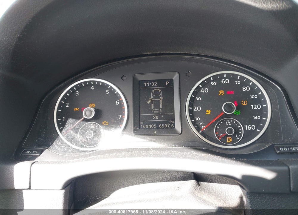 2013 VOLKSWAGEN TIGUAN S VIN: WVGBV3AX0DW621440