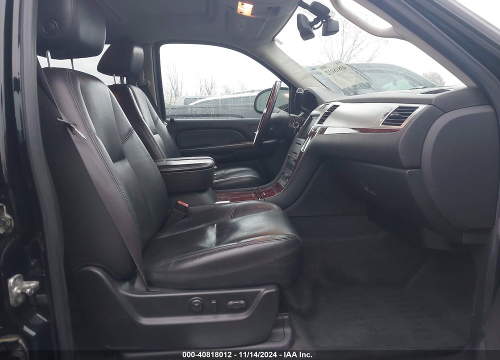 2007 CADILLAC ESCALADE EXT STANDARD VIN: 3GYFK62837G277509