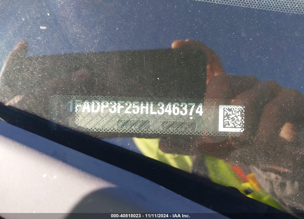 2017 FORD FOCUS SE VIN: 1FADP3F25HL346374