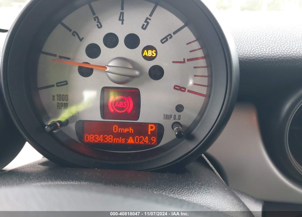2011 MINI COOPER VIN: WMWZN3C53BTZ78038