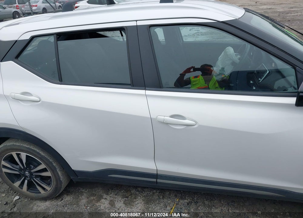 2019 NISSAN KICKS SR VIN: 3N1CP5CU5KL563509
