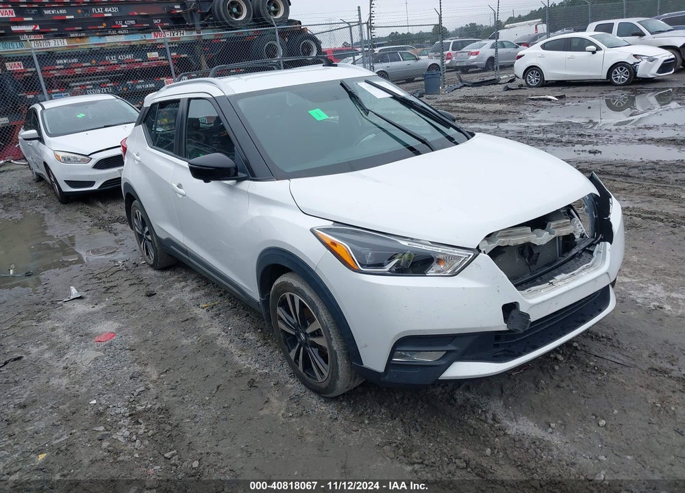 2019 NISSAN KICKS SR VIN: 3N1CP5CU5KL563509