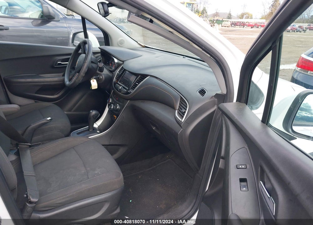 2020 CHEVROLET TRAX FWD LS VIN: KL7CJKSB9LB089013