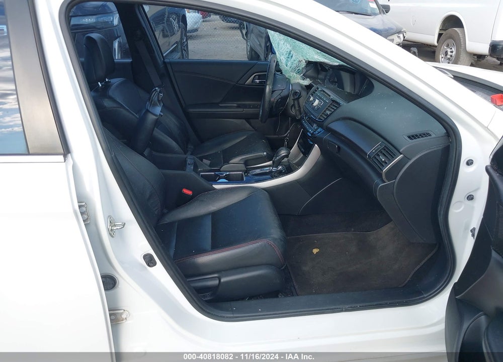 2017 HONDA ACCORD SPORT SE VIN: 1HGCR2F15HA030312