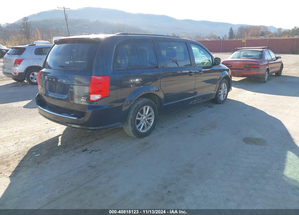 2014 DODGE GRAND CARAVAN SXT/SXT 30TH ANNIVERSARY VIN: 2C4RDGCG3ER244056