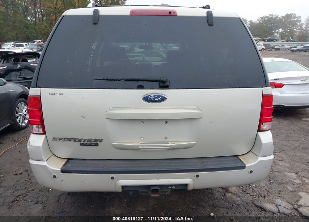 2005 FORD EXPEDITION LIMITED VIN: 1FMFU19575LA96861