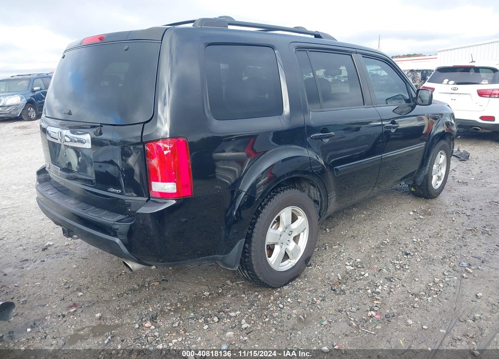 2010 HONDA PILOT EX-L VIN: 5FNYF4H55AB007070
