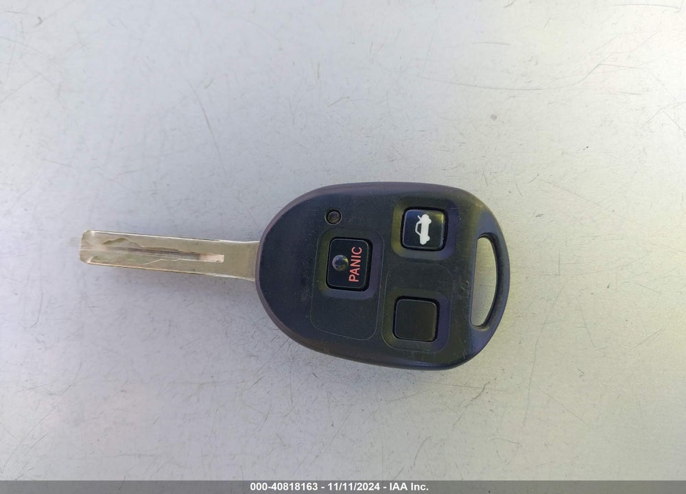 2003 LEXUS ES 300 VIN: JTHBF30G130139627
