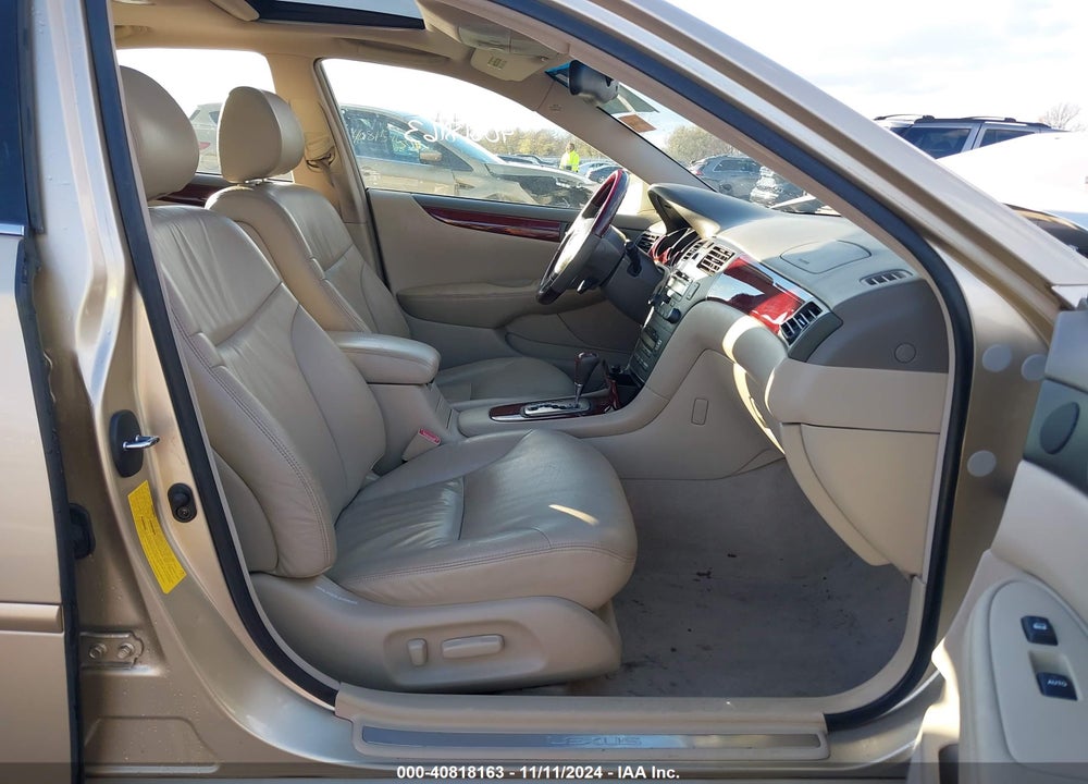 2003 LEXUS ES 300 VIN: JTHBF30G130139627