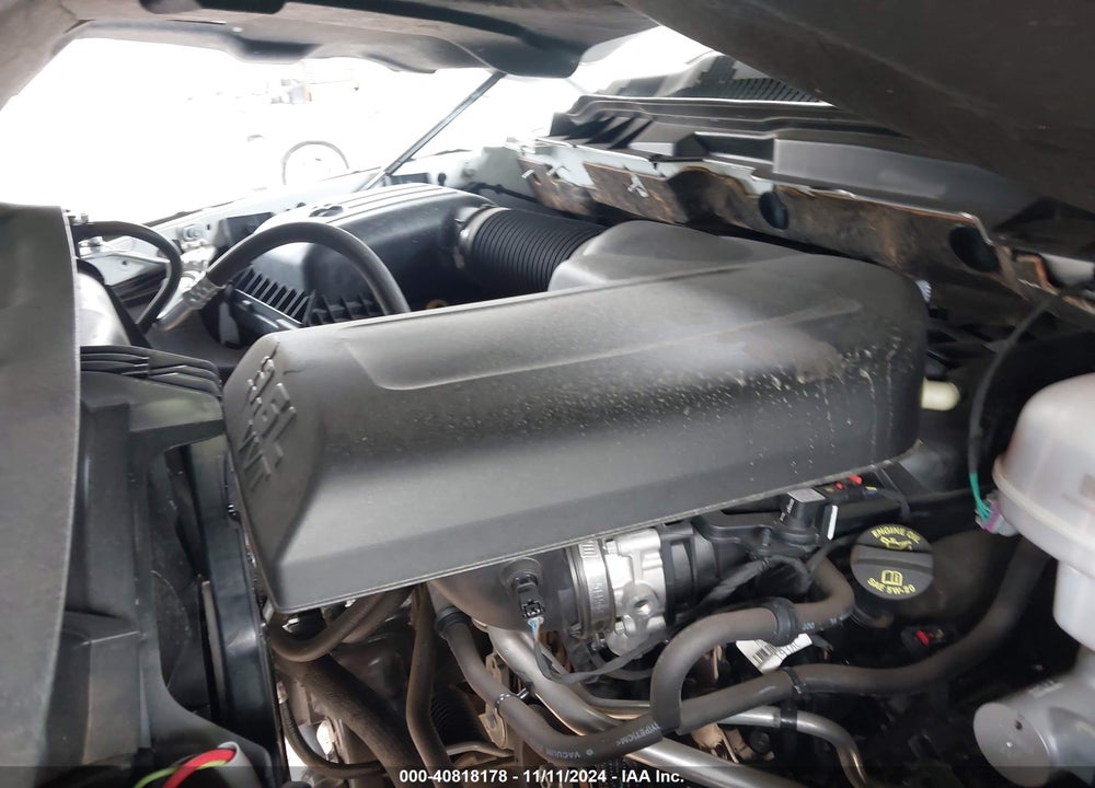 2022 RAM 1500 CLASSIC VIN: 1C6RR6FG8NS229632