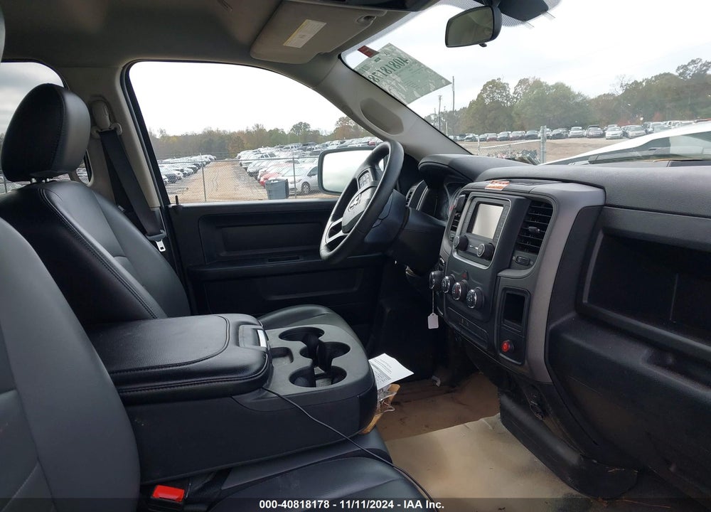 2022 RAM 1500 CLASSIC VIN: 1C6RR6FG8NS229632