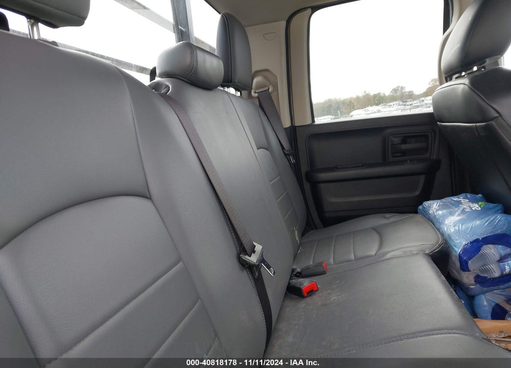 2022 RAM 1500 CLASSIC VIN: 1C6RR6FG8NS229632
