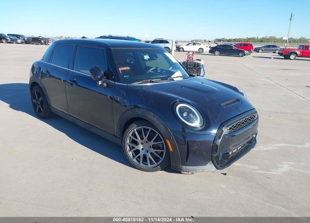 2024 MINI HARDTOP COOPER S VIN: WMW53DK07R2U58621