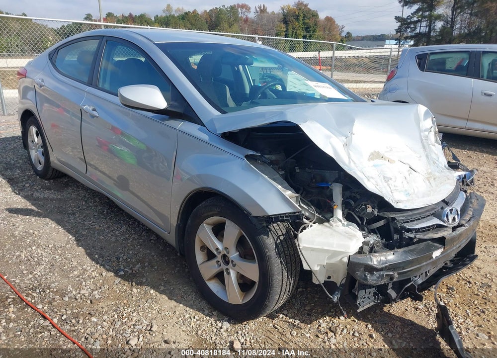 2013 HYUNDAI ELANTRA GLS VIN: 5NPDH4AE6DH319505