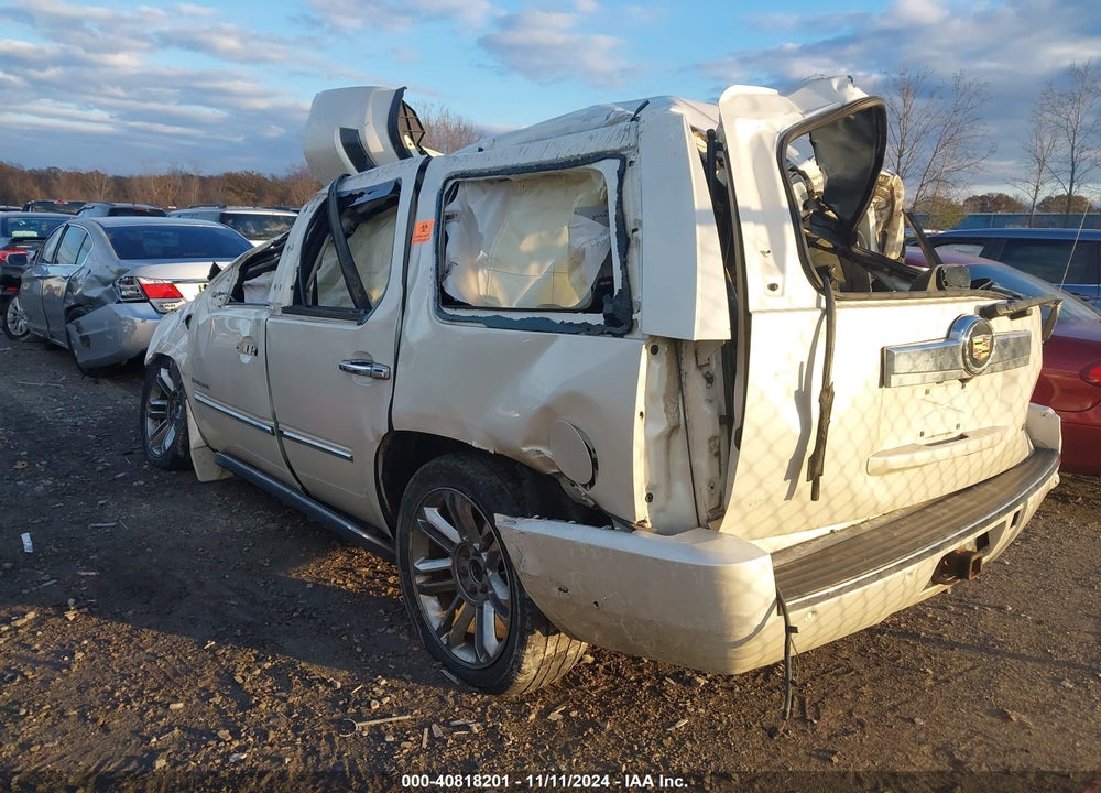 2008 CADILLAC ESCALADE STANDARD VIN: 1GYFK63888R211537