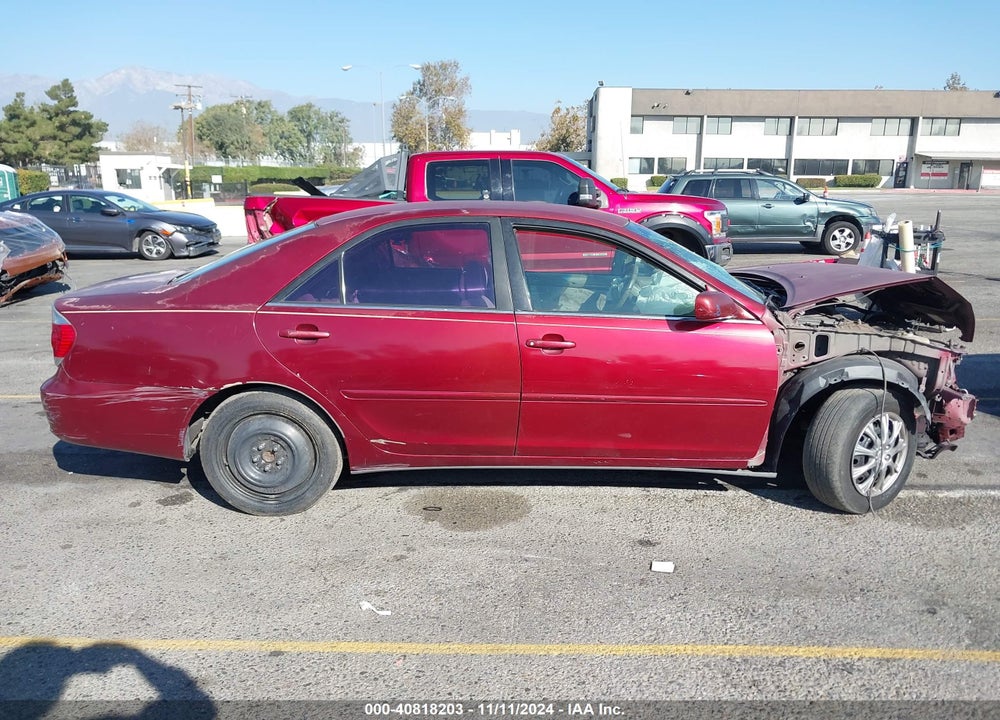 2002 TOYOTA CAMRY LE VIN: JTDBE32K120033263