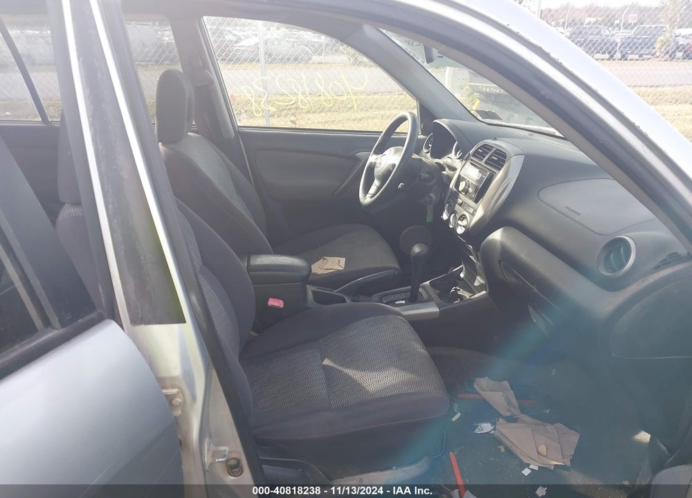 2004 TOYOTA RAV4 VIN: JTEHD20VX46006482