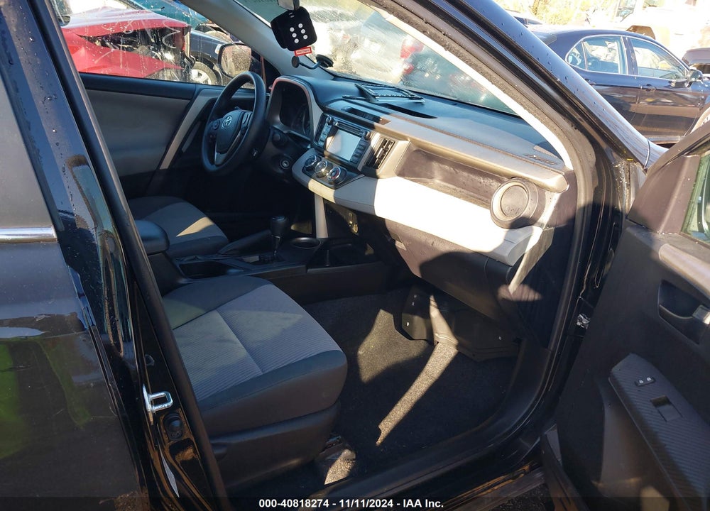 2015 TOYOTA RAV4 LE VIN: 2T3BFREV8FW378071