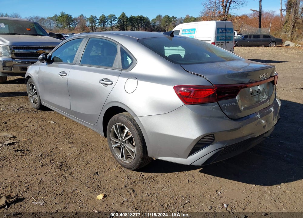 2023 KIA FORTE LXS VIN: 3KPF24AD8PE687727