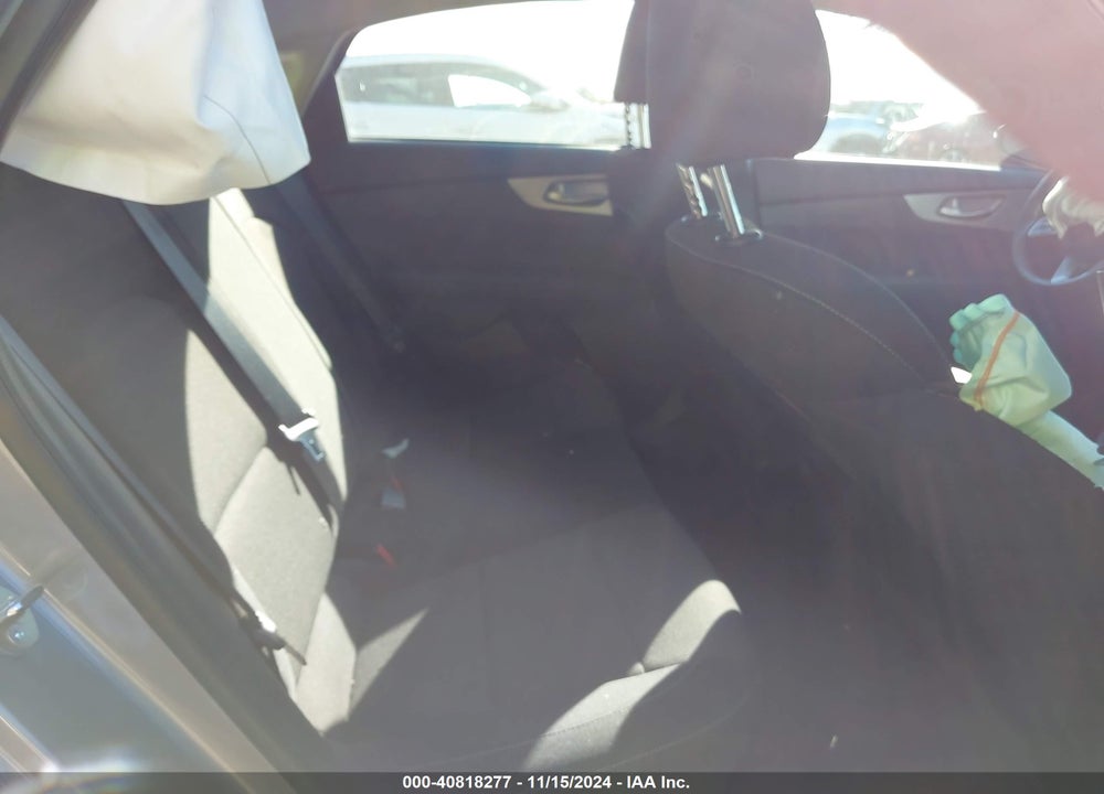 2023 KIA FORTE LXS VIN: 3KPF24AD8PE687727