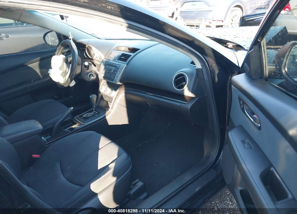 2011 MAZDA 6 I TOURING PLUS VIN: 1YVHZ8CH4B5M02497