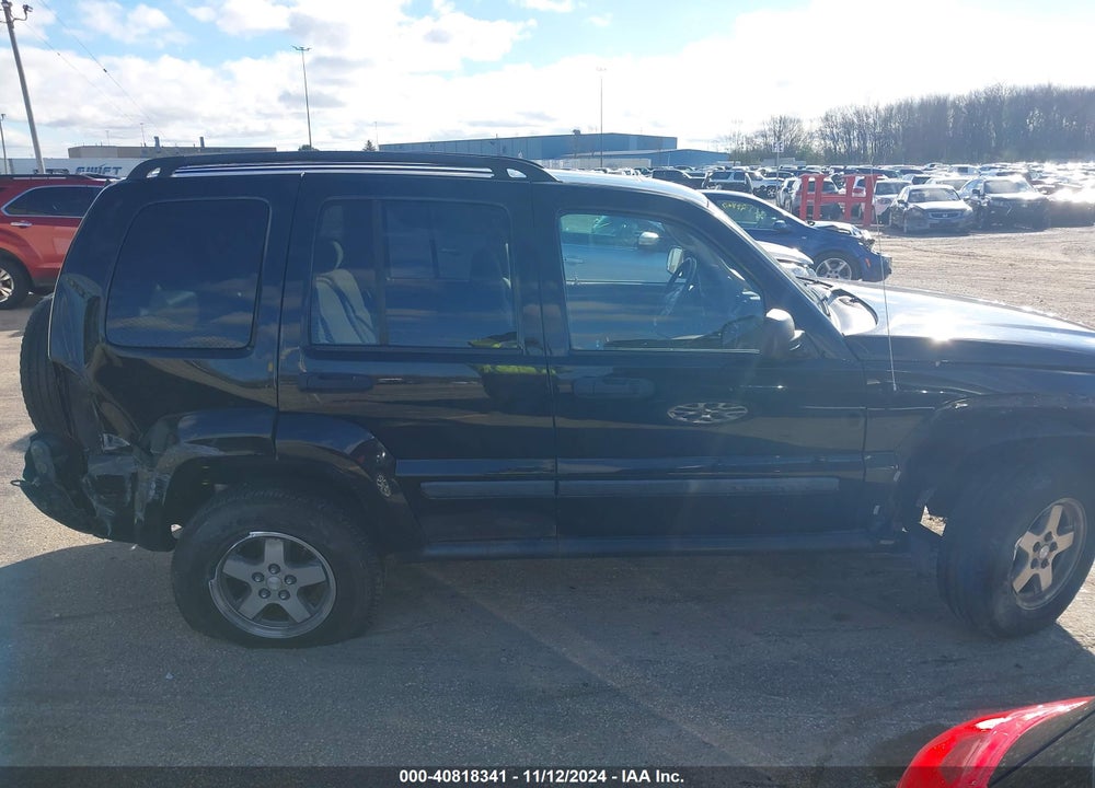 2005 JEEP LIBERTY RENEGADE VIN: 1J4GL38K95W669430
