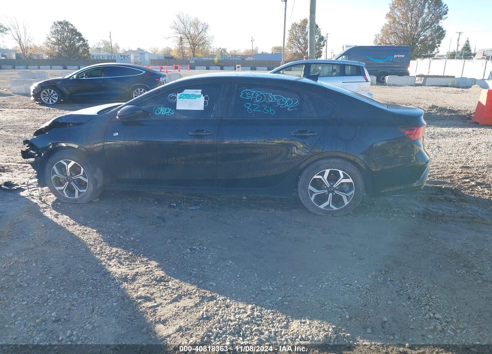 2019 KIA FORTE LXS VIN: 3KPF24AD1KE092808