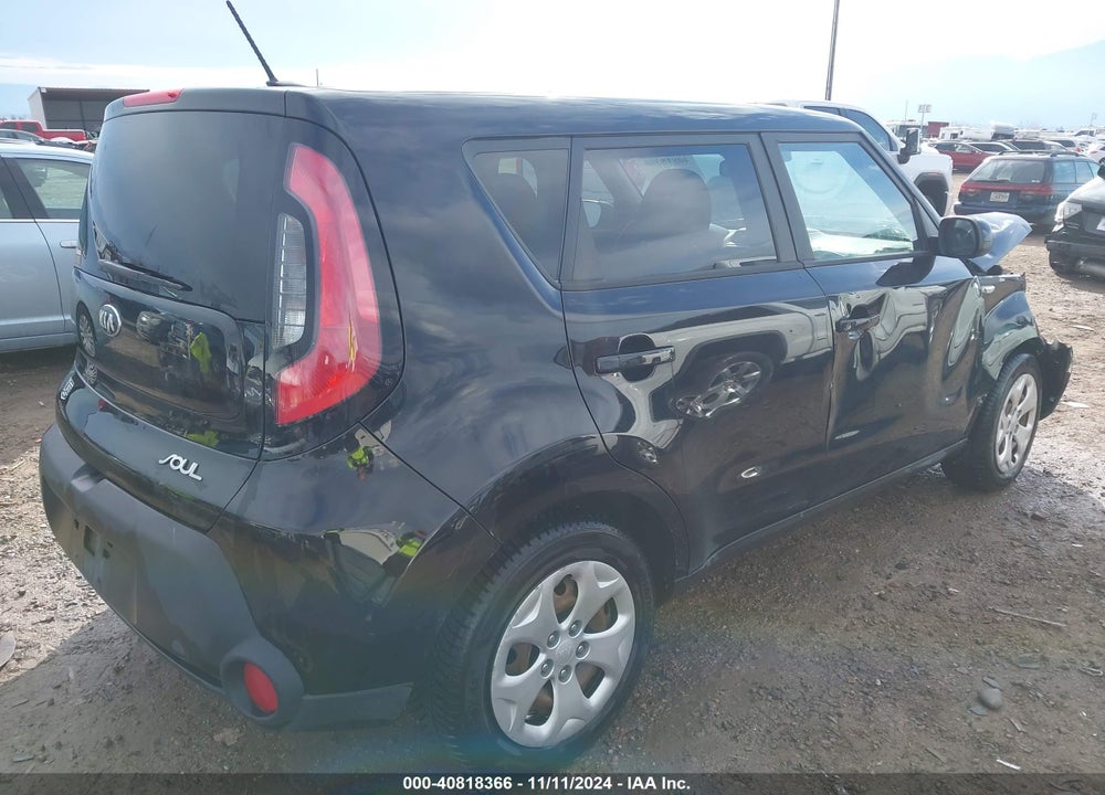 2014 KIA SOUL VIN: KNDJN2A27E7030113