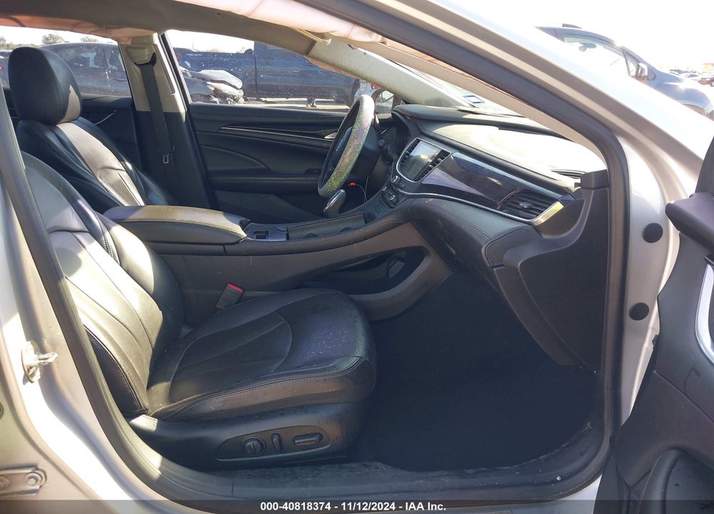 2017 BUICK LACROSSE ESSENCE VIN: 1G4ZP5SS7HU205037