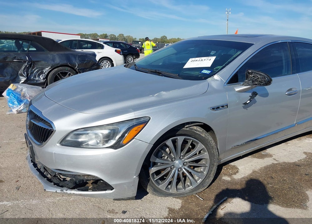 2017 BUICK LACROSSE ESSENCE VIN: 1G4ZP5SS7HU205037