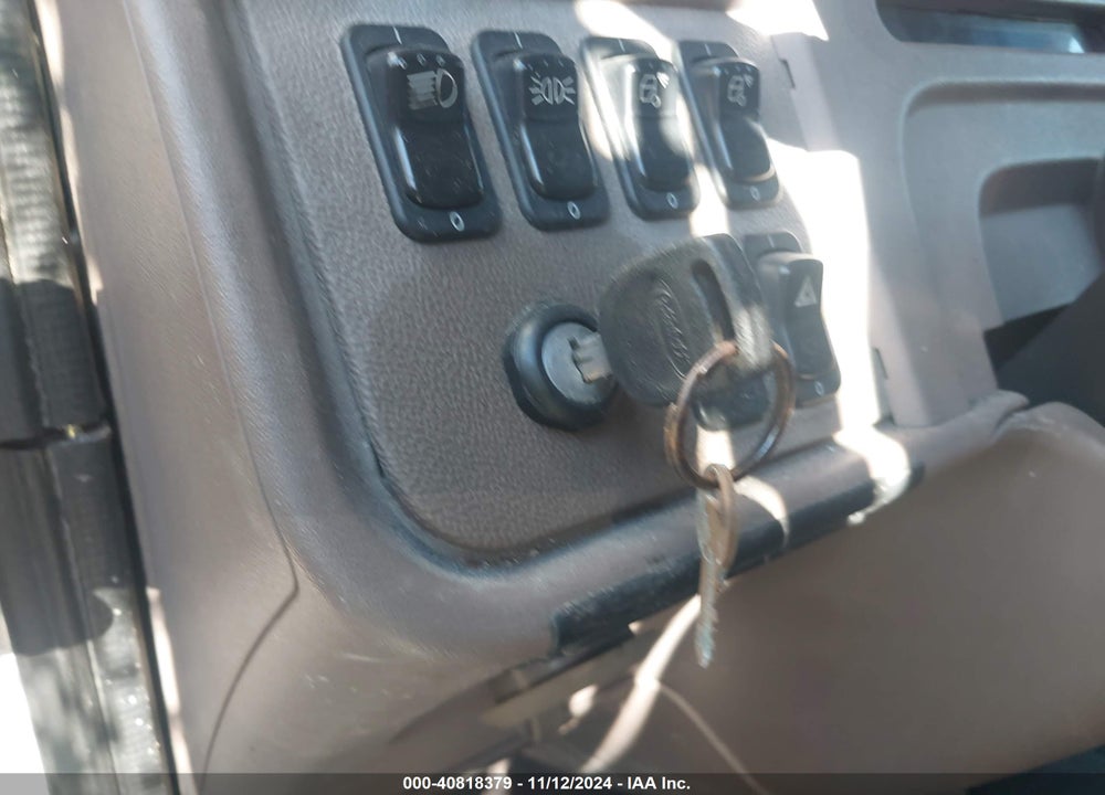 2016 PETERBILT 389 VIN: 1NPXL40X9GD334033