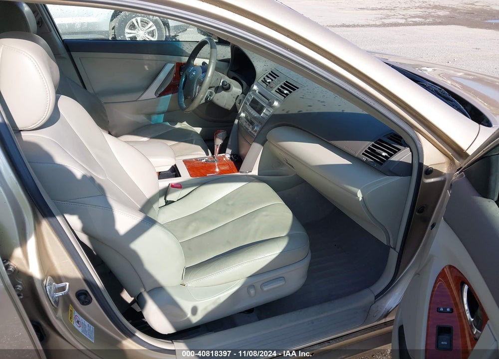 2011 TOYOTA CAMRY XLE V6 VIN: 4T1BK3EK2BU119528