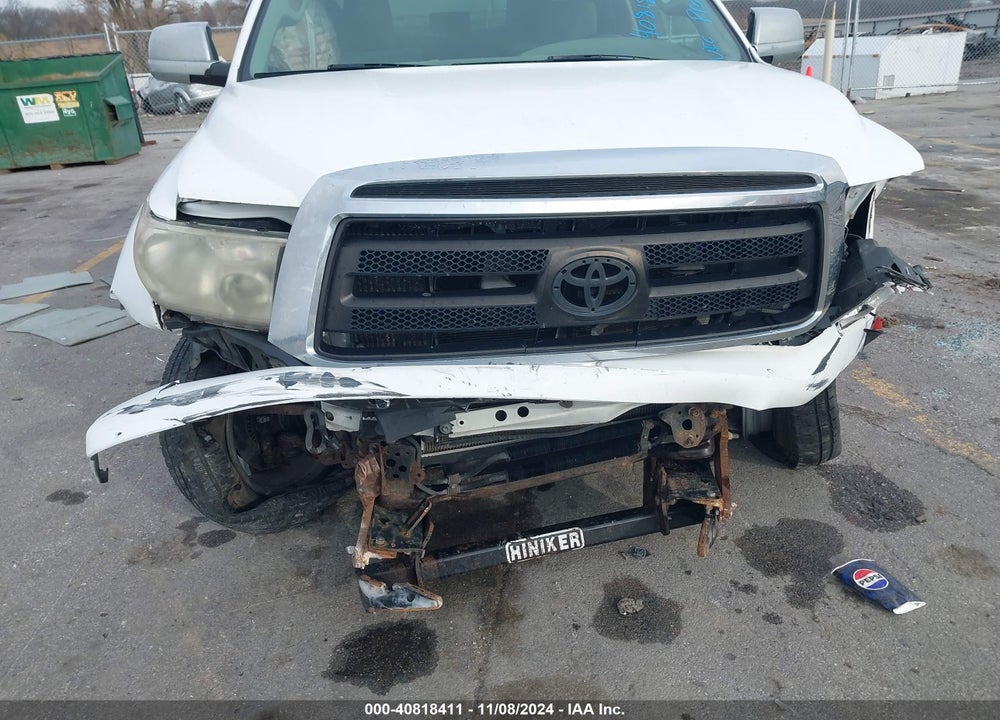 2010 TOYOTA TUNDRA GRADE 5.7L V8 VIN: 5TFUW5F19AX102208