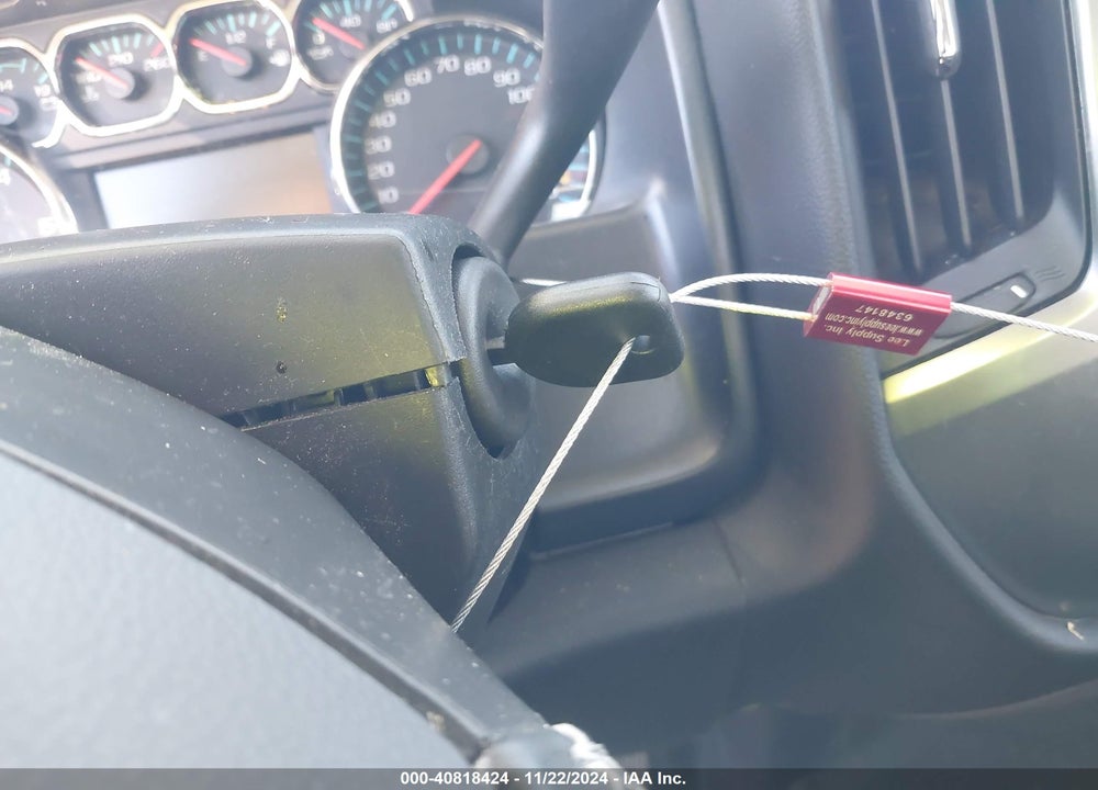 2018 CHEVROLET SILVERADO 1500 1LT VIN: 3GCUKREC8JG410027
