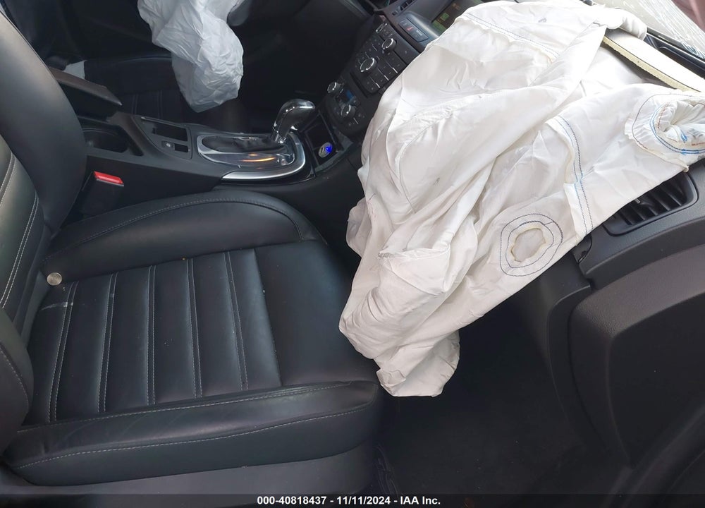 2013 BUICK REGAL GS VIN: 2G4GV5GV5D9194983