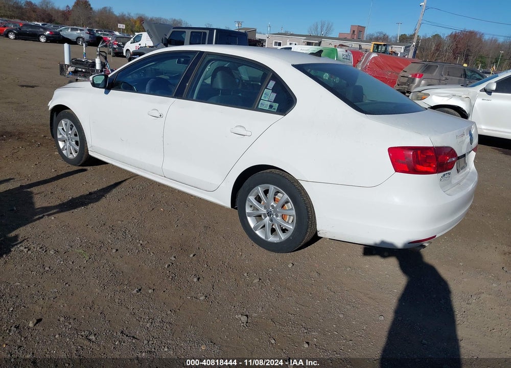 2011 VOLKSWAGEN JETTA 2.5L SE VIN: 3VWDZ7AJ8BM021778
