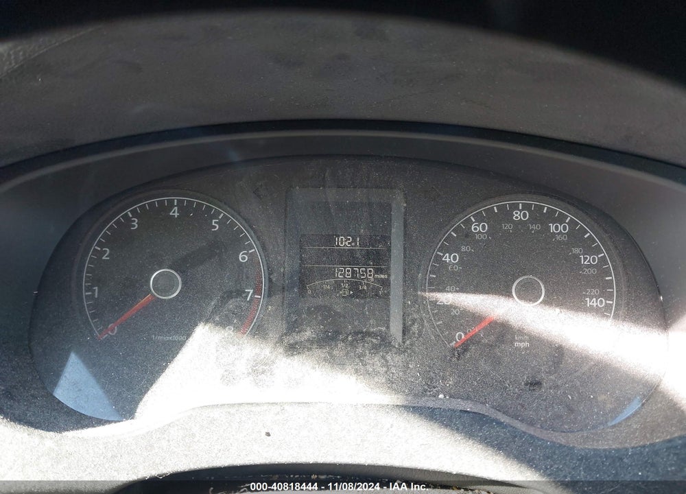 2011 VOLKSWAGEN JETTA 2.5L SE VIN: 3VWDZ7AJ8BM021778